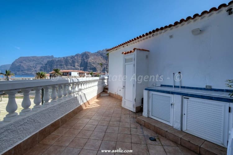 3 soverom Villa til salgs i Los Gigantes - € 675 000 (Ref: 9231794)