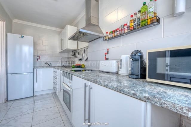 3 soverom Villa til salgs i Los Gigantes, Santiago del Teide - € 675 000 (Ref: 9231794)