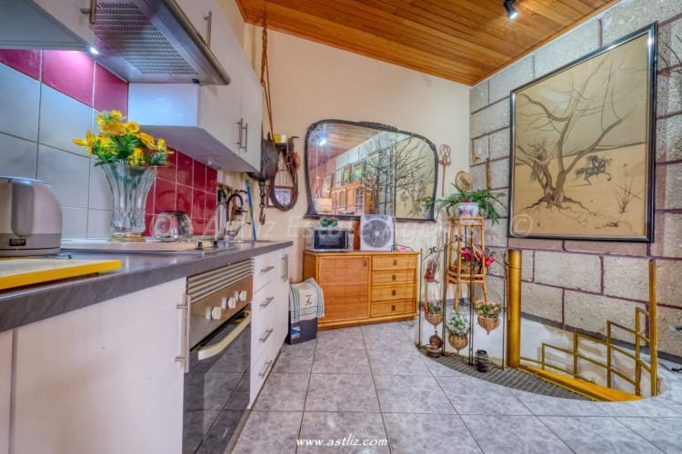 3 bedroom Commercial for sale in Playa San Juan - € 399,000 (Ref: 9271711)