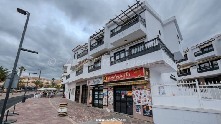3 bedroom Commercial for sale in Playa San Juan - € 399,000 (Ref: 9271711)