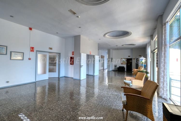 1 bedroom Apartment for sale in Los Cristianos with pool - € 360,000 (Ref: 9283155)