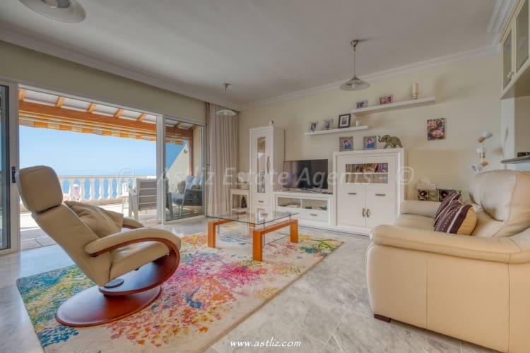 2 soveværelse Lejlighed til salg i Puerto Santiago med swimmingpool - € 499.000 (Ref: 9309135)