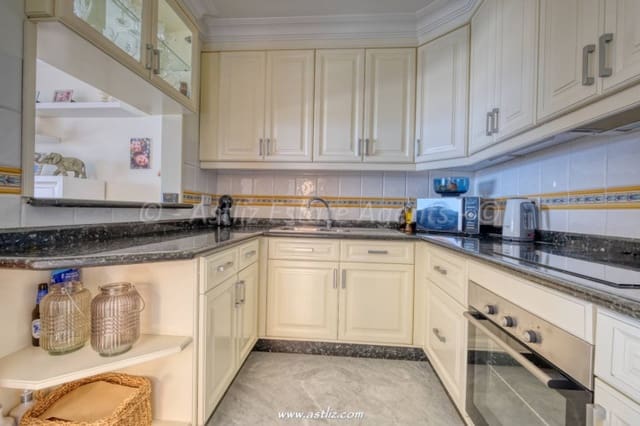 2 soveværelse Lejlighed til salg i Puerto Santiago, Santiago del Teide med swimmingpool - € 499.000 (Ref: 9309135)