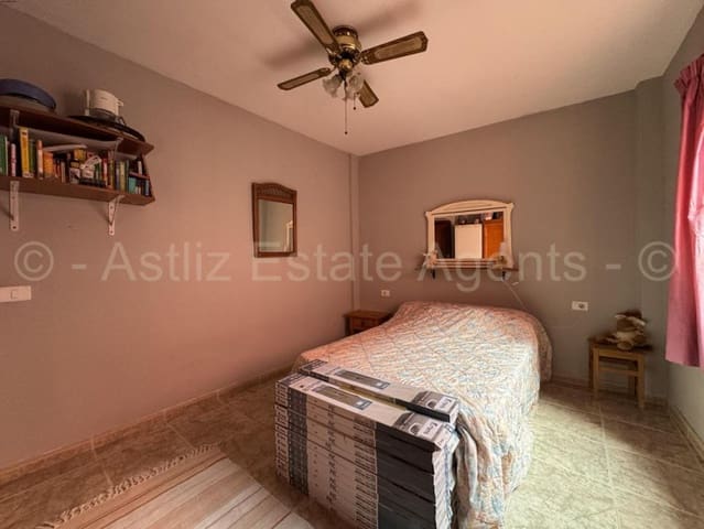2 soveværelse Lejlighed til salg i Puerto Santiago, Santiago del Teide - € 235.000 (Ref: 9407057)