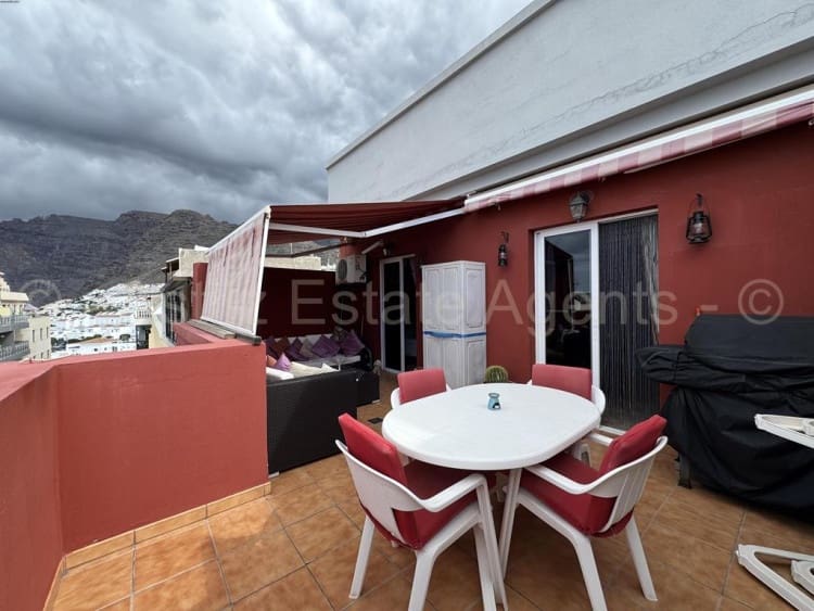 2 soveværelse Lejlighed til salg i Puerto Santiago - € 235.000 (Ref: 9407057)