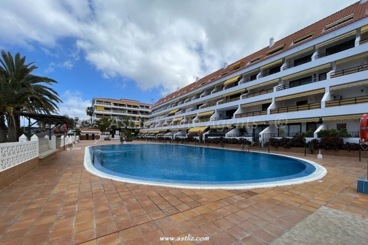 2 bedroom Apartment for sale in Guia de Isora with pool - € 253,000 (Ref: 9438984)