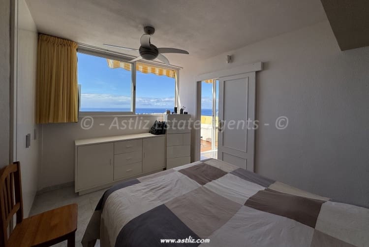 1 bedroom Apartment for sale in Los Gigantes - € 215,000 (Ref: 9467770)