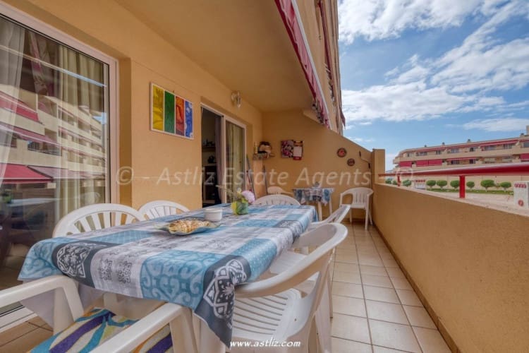 1 bedroom Apartment for sale in Puerto Santiago with pool - € 225,000 (Ref: 9523280)