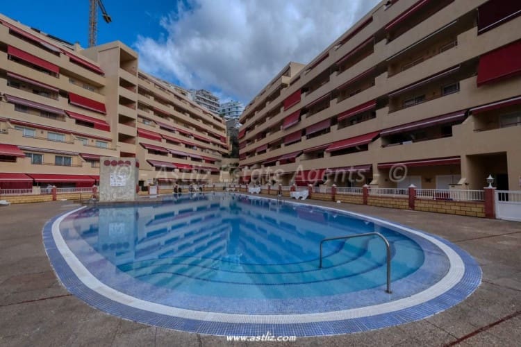 1 bedroom Apartment for sale in Puerto Santiago with pool - € 225,000 (Ref: 9523280)