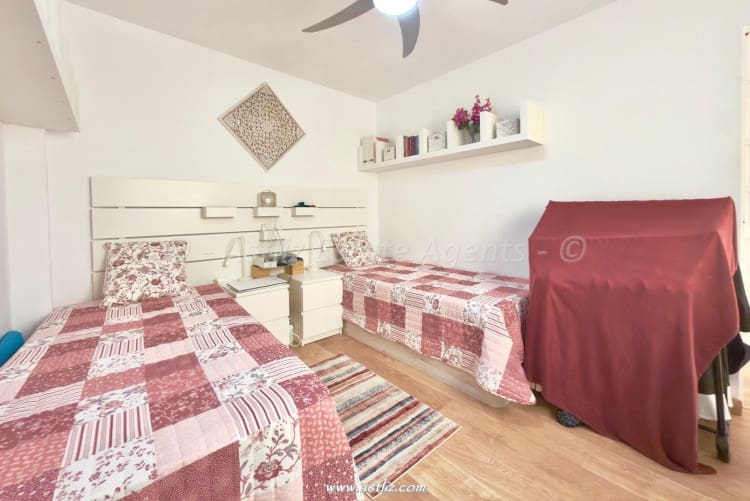 2 bedroom Apartment for sale in Puerto Santiago - € 195,000 (Ref: 9536276)