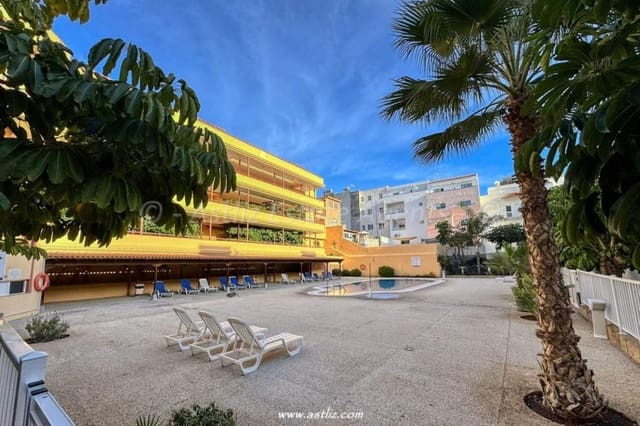2 soveværelse Lejlighed til salg i Playa San Juan, Guía de Isora med swimmingpool - € 450.000 (Ref: 9588103)