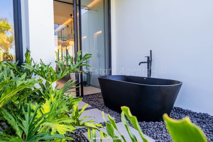 4 camera da letto Villa in vendita in Playa San Juan con piscina - 4.300.000 € (Rif: 9599893)