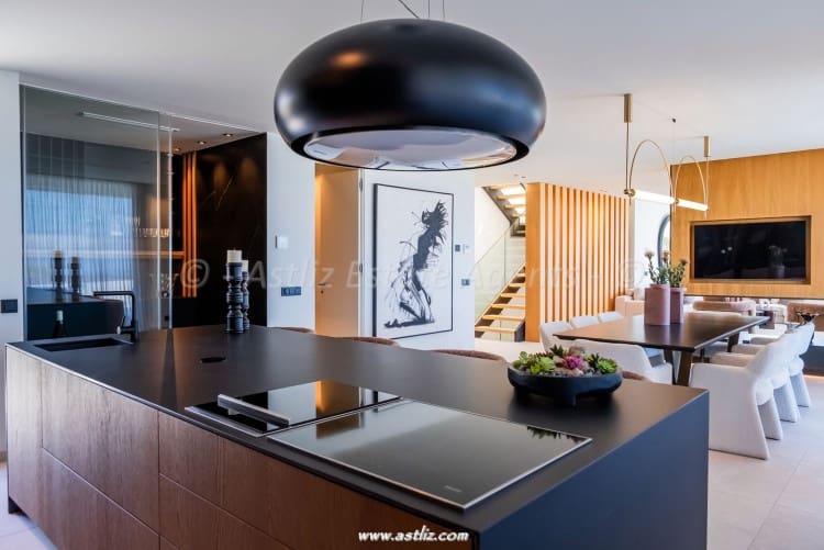 4 camera da letto Villa in vendita in Playa San Juan con piscina - 4.300.000 € (Rif: 9599893)