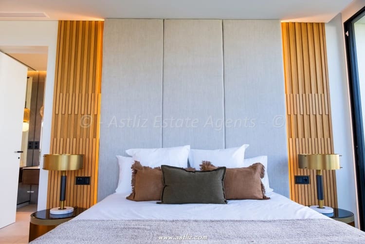 4 camera da letto Villa in vendita in Playa San Juan con piscina - 4.300.000 € (Rif: 9599893)