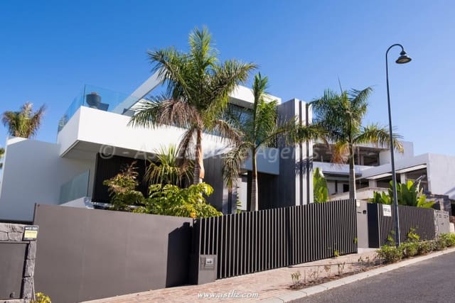 4 camera da letto Villa in vendita in Playa San Juan, Guía de Isora con piscina - 4.300.000 € (Rif: 9599893)