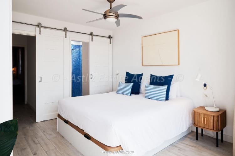 2 bedroom Apartment for sale in Golf del Sur with pool - € 480,000 (Ref: 9624035)