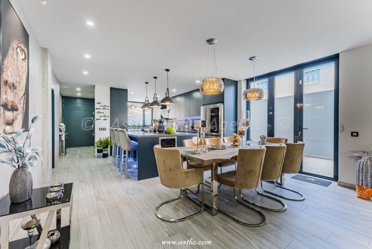 3 soveværelse Villa til salg i Aldea Blanca (Tenerife) med swimmingpool - € 1.900.000 (Ref: 9624036)