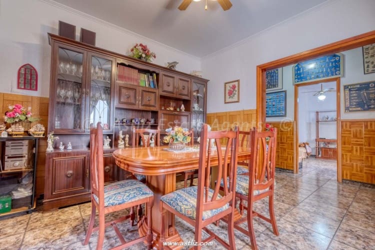 Chalet de 3 habitaciones en Puerto Santiago en venta - 420.000 € (Ref: 9626500)