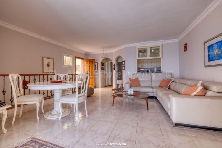 2 bedroom Apartment for sale in Puerto Santiago with pool - € 530,000 (Ref: 9626501)