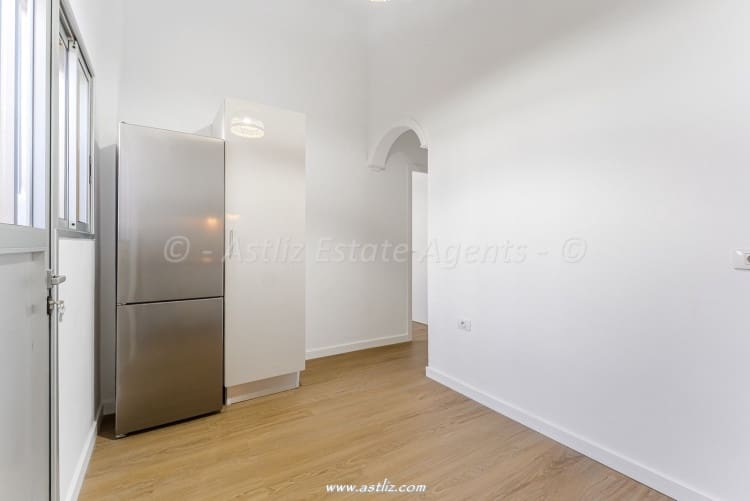 1 quarto Apartamento para venda em Los Abrigos - 240 000 € (Ref: 9629249)