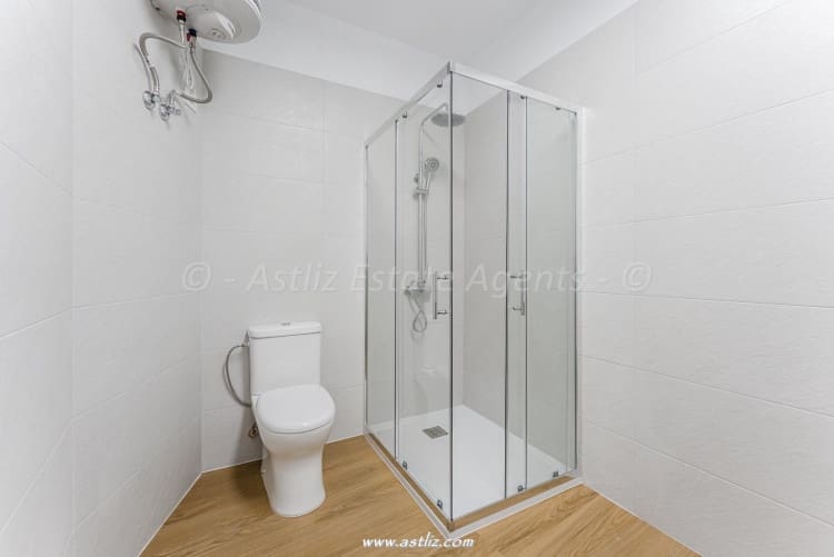1 quarto Apartamento para venda em Los Abrigos - 240 000 € (Ref: 9629249)