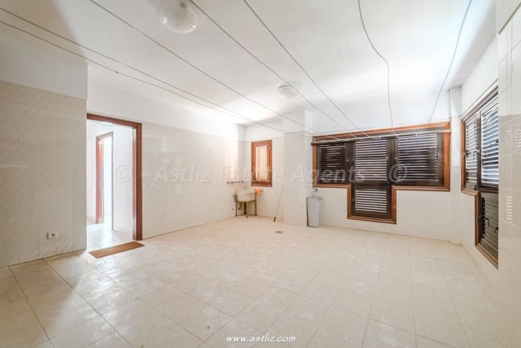 8 soveværelse Villa til salg i Santa Cruz de Tenerife med swimmingpool - € 2.490.000 (Ref: 9634709)