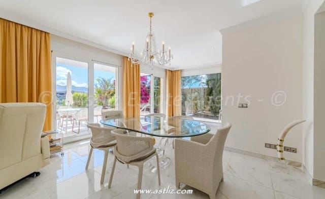 4 bedroom Villa for sale in La Caleta Adeje, Adeje with pool - € 3,900,000 (Ref: 9638912)