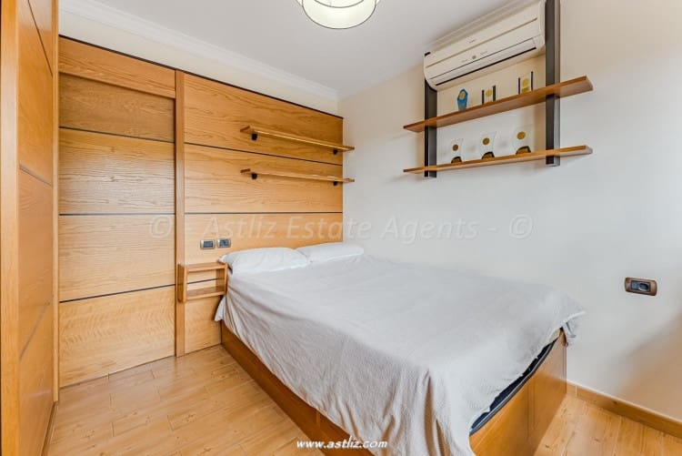 4 makuuhuone Huvila myytävänä paikassa Las Zocas mukana uima-altaan 
autotalli - 1 280 000 € (Ref: 9642190)