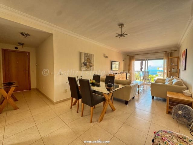 Apartamento de 3 habitaciones en Puerto Santiago, Santiago del Teide en venta con piscina - 450.000 € (Ref: 9685675)