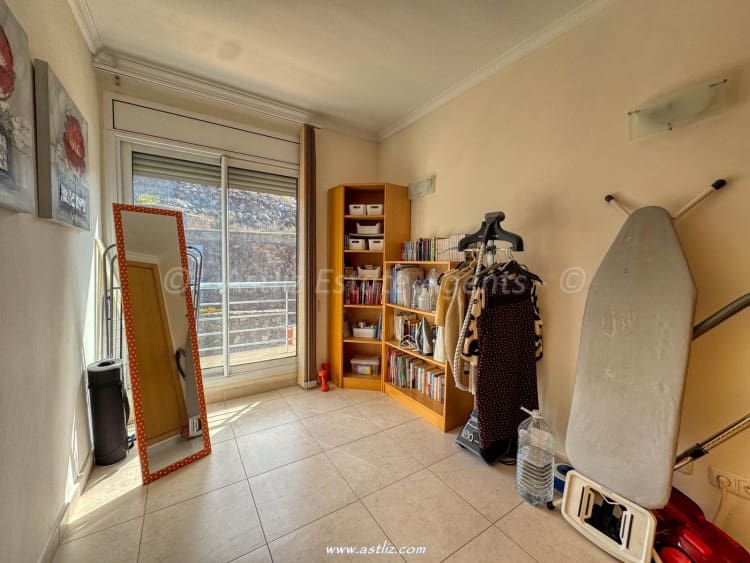 3 camera da letto Appartamento in vendita in Puerto Santiago con piscina - 450.000 € (Rif: 9685675)