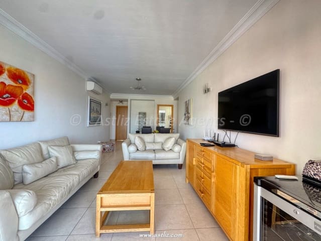 Apartamento de 3 habitaciones en Puerto Santiago, Santiago del Teide en venta con piscina - 450.000 € (Ref: 9685675)