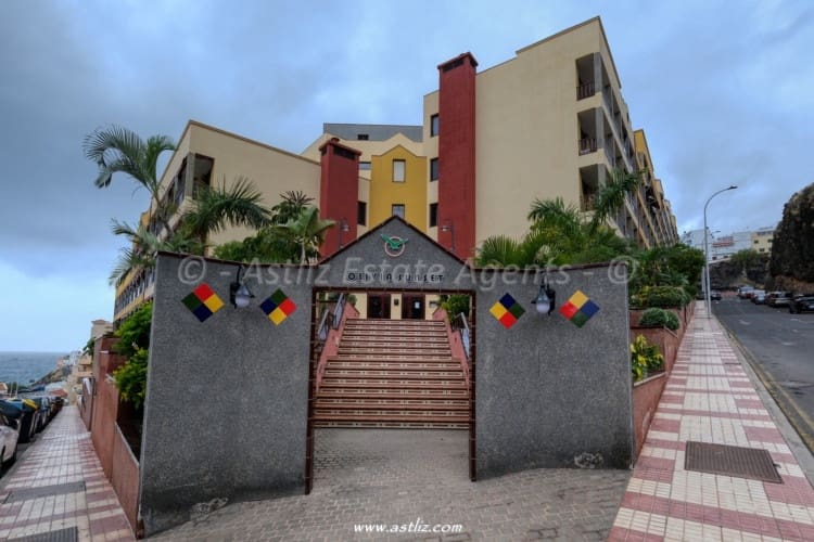 2 bedroom Apartment for sale in Puerto Santiago with pool garage - € 259,000 (Ref: 9703270)