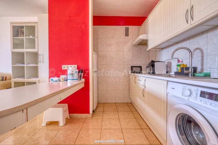 2 bedroom Apartment for sale in Puerto Santiago with pool garage - € 259,000 (Ref: 9703270)