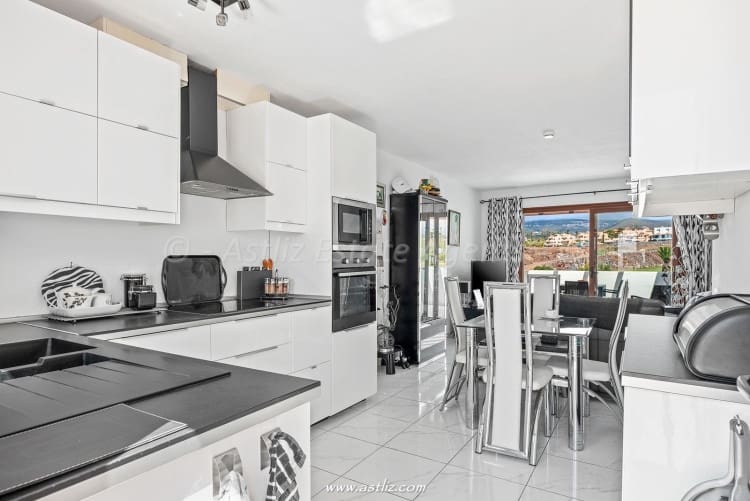 2 bedroom Apartment for sale in Amarilla Golf with pool - € 349,950 (Ref: 9733732)