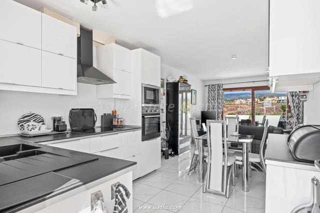 2 Zimmer Apartment zu verkaufen in Amarilla Golf, San Miguel de Abona mit Pool - 349.950 € (Ref: 9733732)