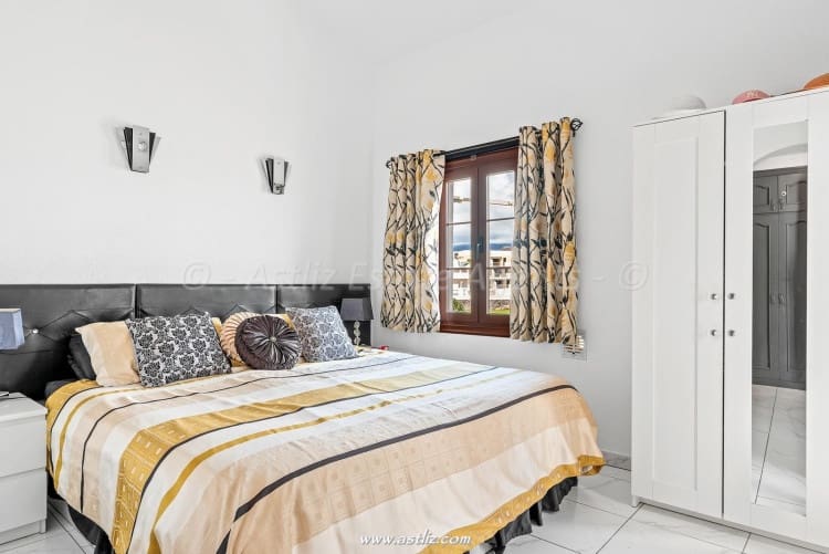 2 bedroom Apartment for sale in Amarilla Golf with pool - € 349,950 (Ref: 9733732)