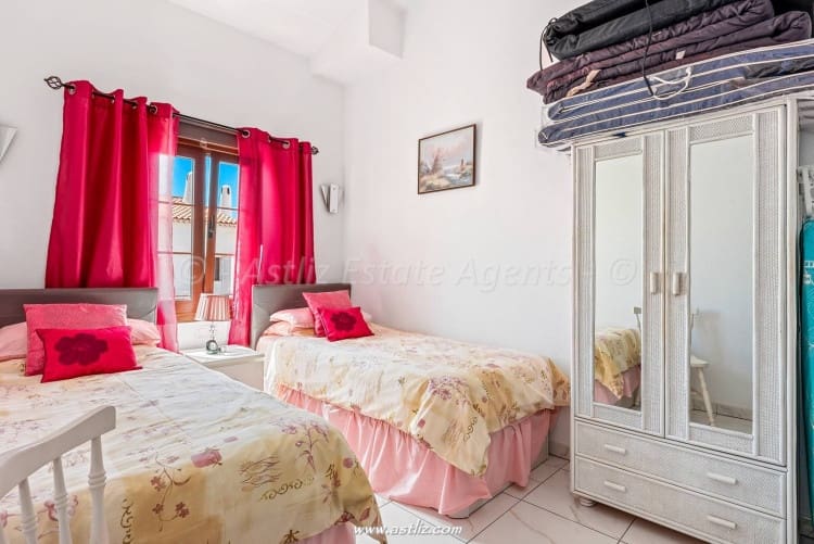 2 bedroom Apartment for sale in Amarilla Golf with pool - € 349,950 (Ref: 9733732)