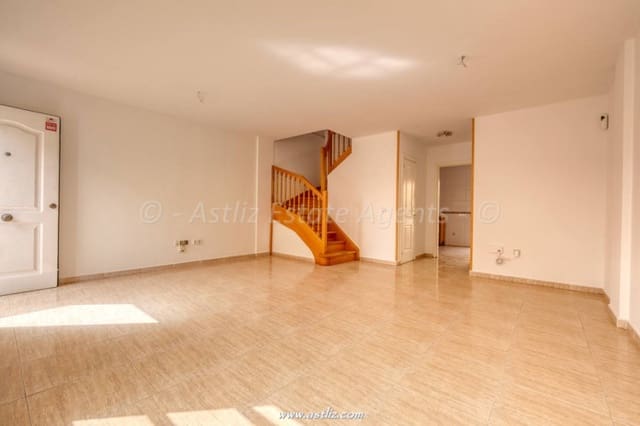 4 slaapkamer Villa te koop in Costa del Silencio, Arona met garage - € 360.000 (Ref: 9782088)