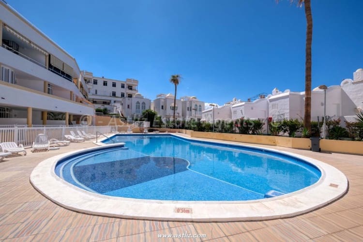2 quarto Apartamento para venda em Callao Salvaje com piscina garagem - 270 000 € (Ref: 9813576)