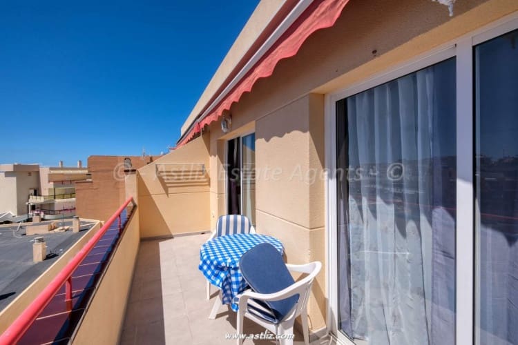 1 bedroom Apartment for sale in Puerto Santiago with pool - € 250,000 (Ref: 9815088)