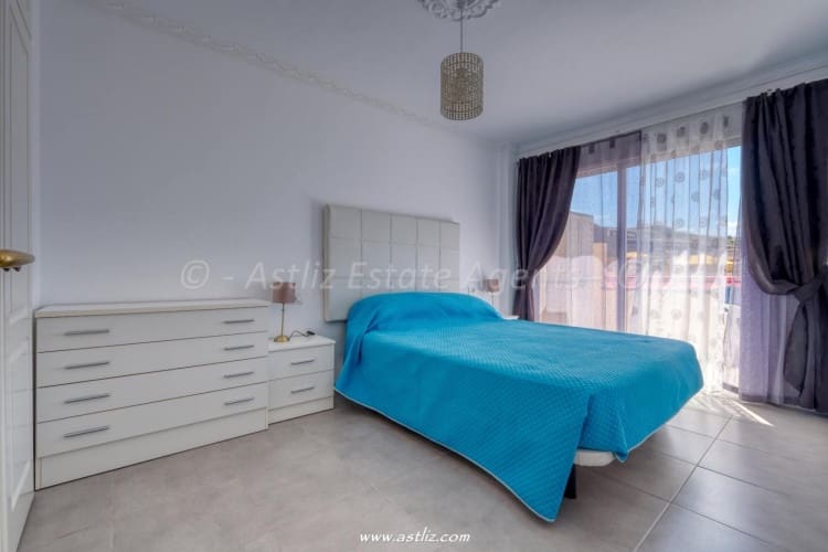 1 bedroom Apartment for sale in Puerto Santiago with pool - € 250,000 (Ref: 9815088)