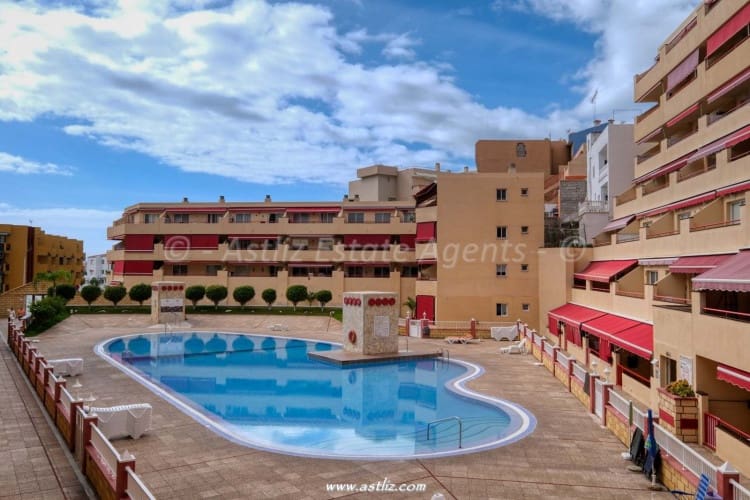 1 bedroom Apartment for sale in Puerto Santiago with pool - € 250,000 (Ref: 9815088)