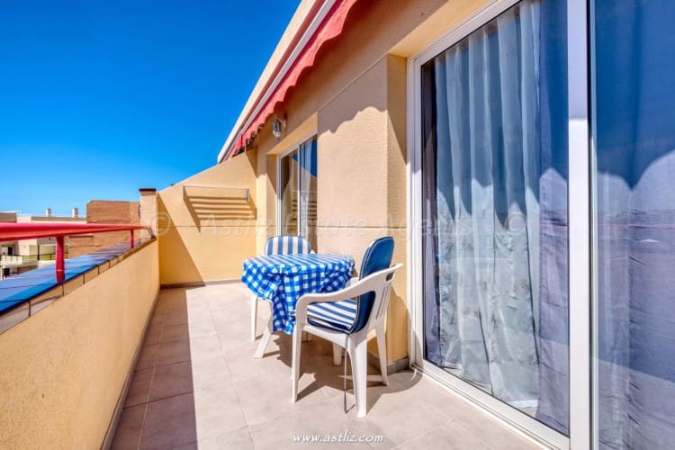 1 bedroom Apartment for sale in Puerto Santiago with pool - € 250,000 (Ref: 9815088)