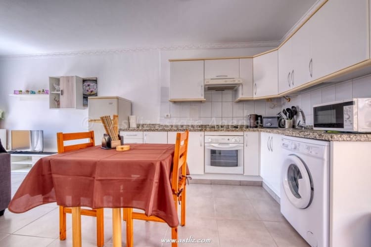1 bedroom Apartment for sale in Puerto Santiago with pool - € 250,000 (Ref: 9815088)