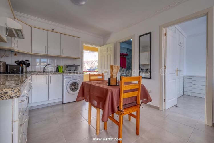 1 bedroom Apartment for sale in Puerto Santiago with pool - € 250,000 (Ref: 9815088)