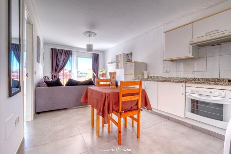 1 bedroom Apartment for sale in Puerto Santiago with pool - € 250,000 (Ref: 9815088)