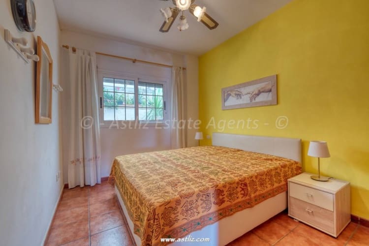 2 bedroom Apartment for sale in Puerto Santiago - € 295,000 (Ref: 9838366)
