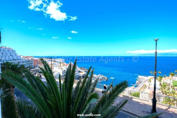 2 bedroom Apartment for sale in Puerto Santiago - € 295,000 (Ref: 9838366)