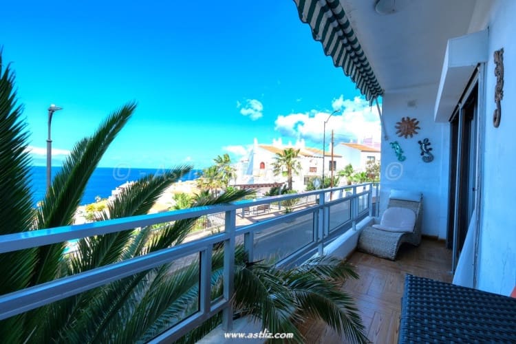 2 bedroom Apartment for sale in Puerto Santiago - € 295,000 (Ref: 9838366)