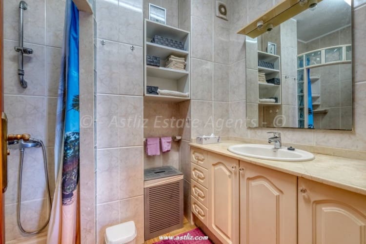 2 bedroom Apartment for sale in Puerto Santiago - € 295,000 (Ref: 9838366)